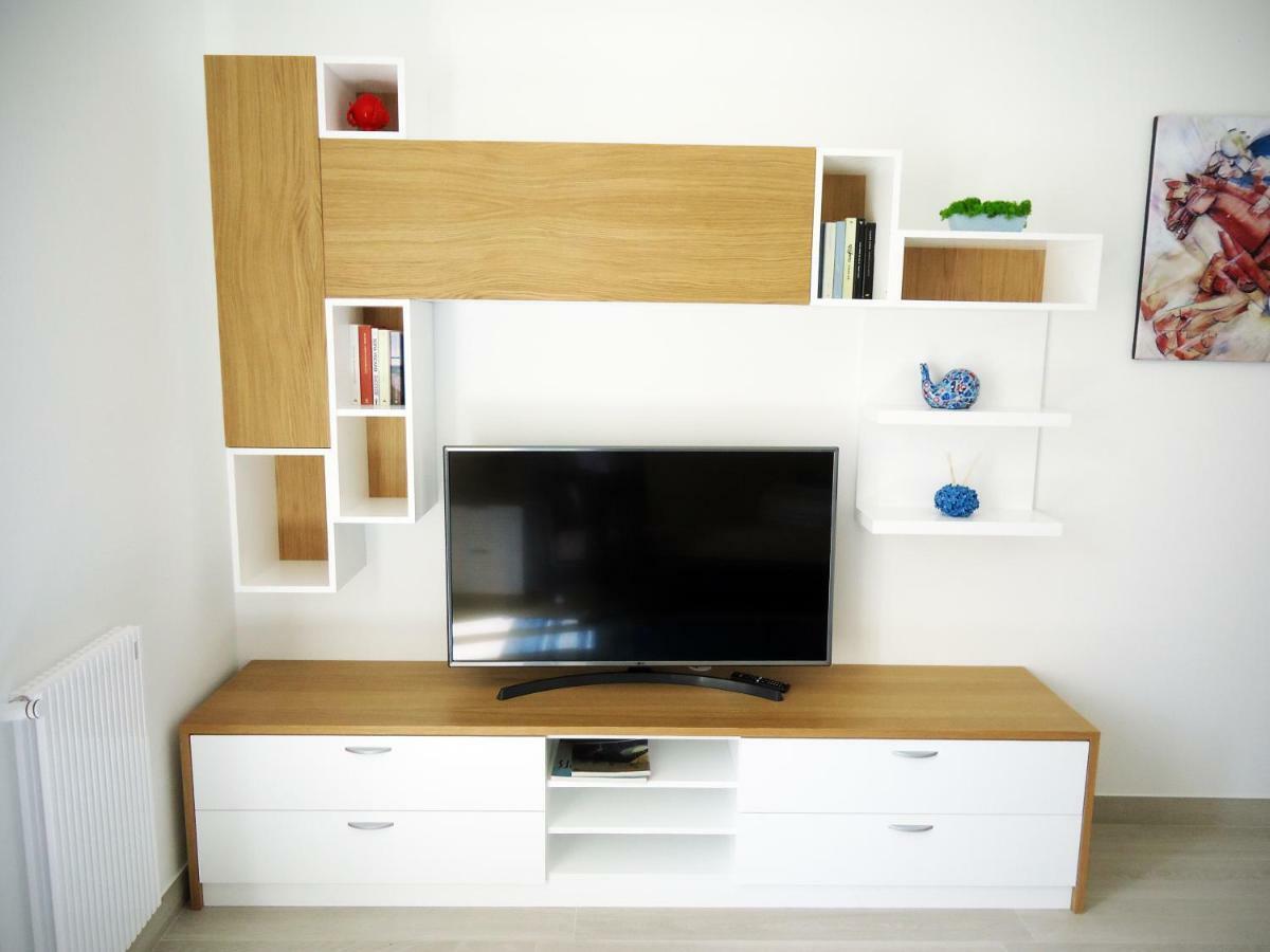 Vittoria Home 44 Terracina Bagian luar foto