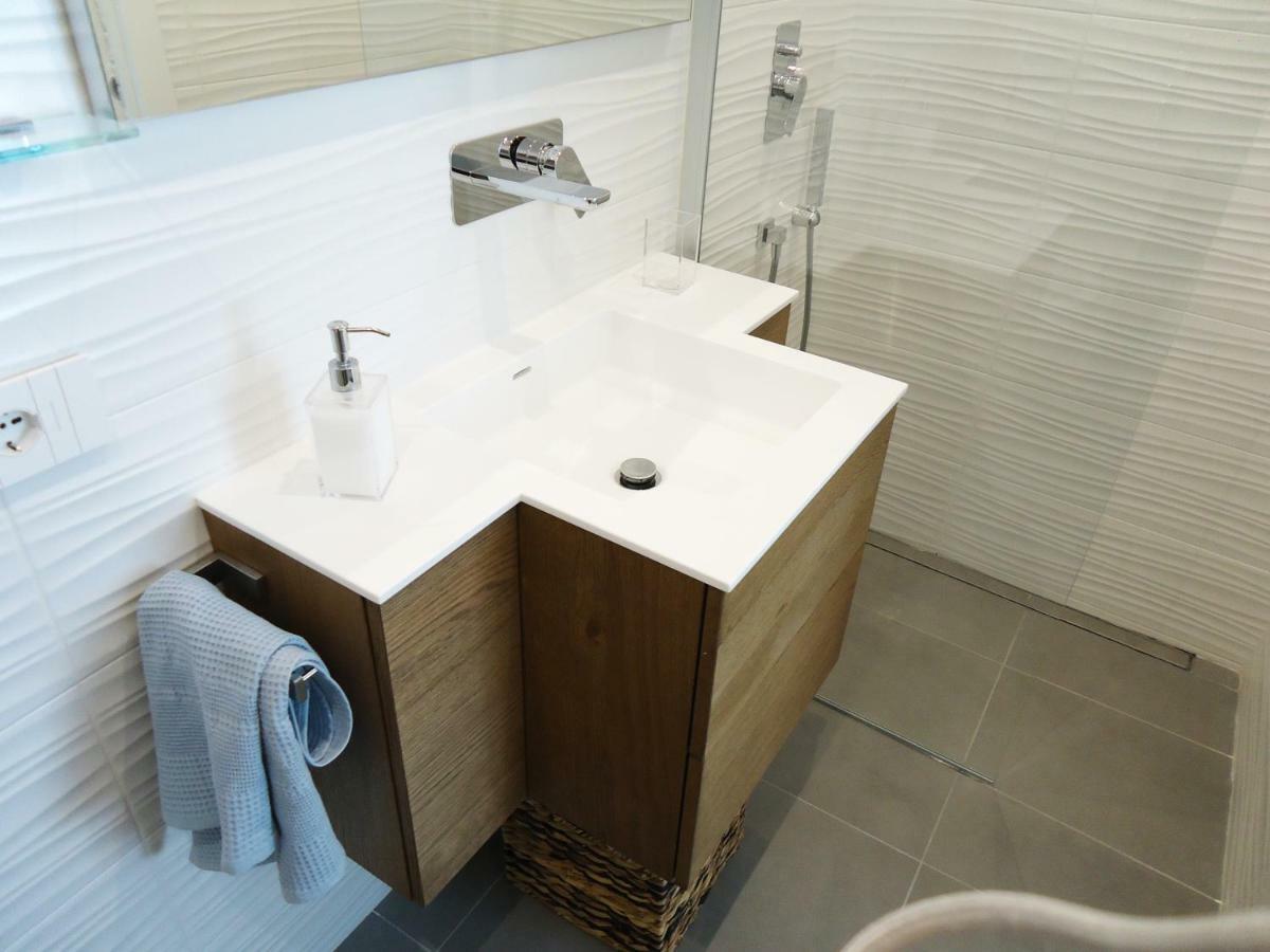 Vittoria Home 44 Terracina Bagian luar foto